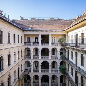 Apartamento Delta, Budapeste